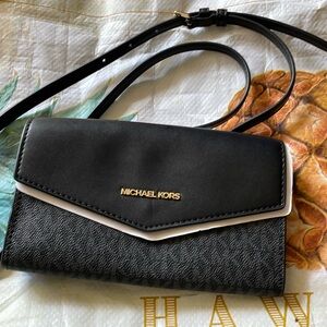 NWOT Michael Kors Black Crossbody Bag